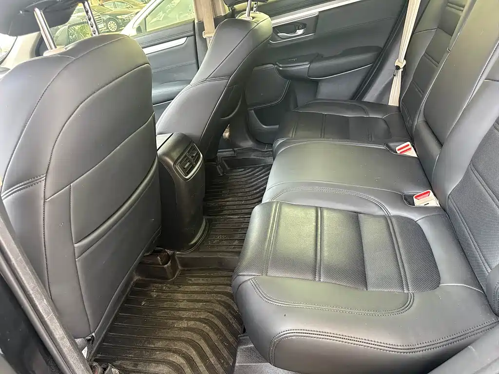 Honda CR-V 240 TURBO CVT 2 WD Urban