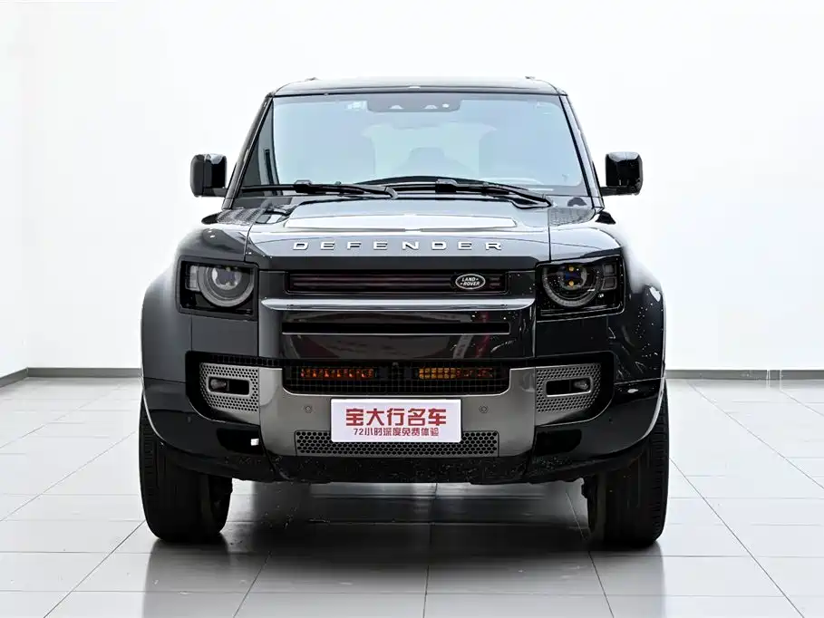 Land Rover Defender 110 3.0 T P400 X-DYNAMIC HSE