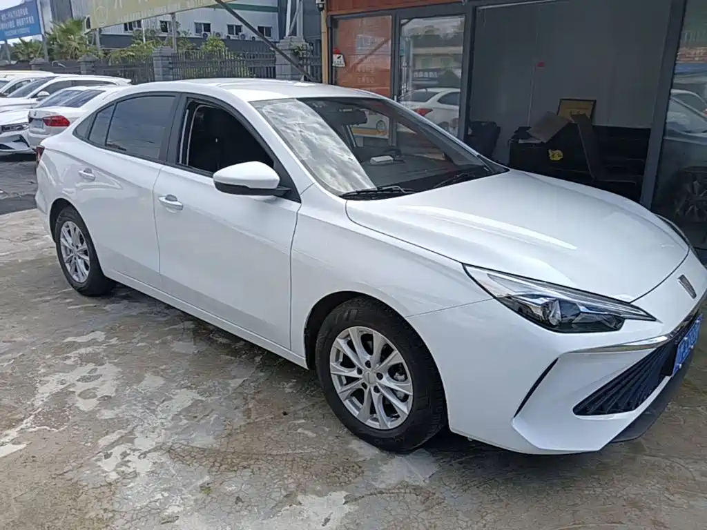 Roewe i5 1.5 L Manual Comfort Enjoyment