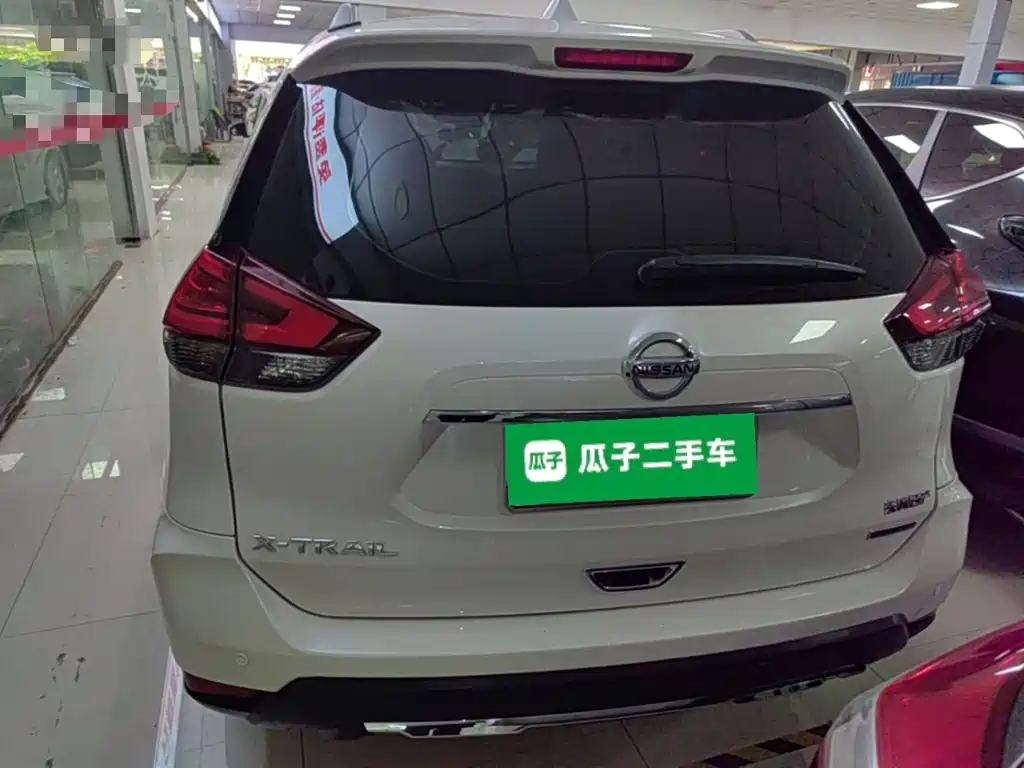 X-Trail 2.0 L CVT Connected Comfort 2 WD