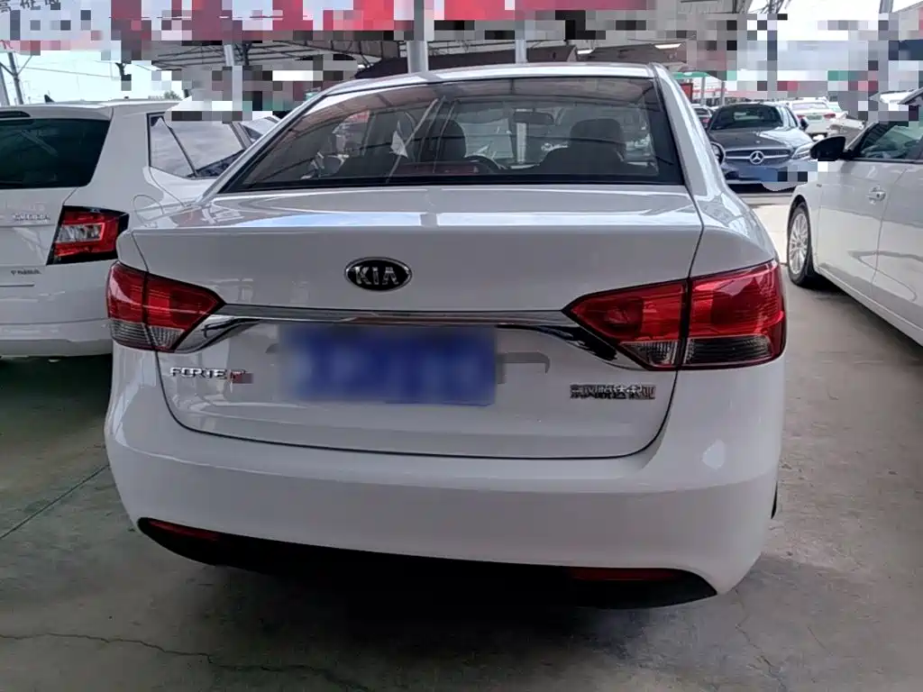 Forte 1.6 L AT GL