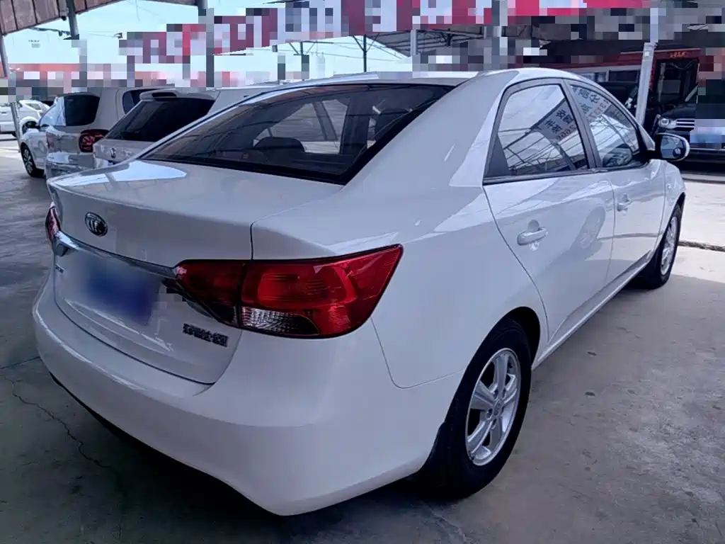 Forte 1.6 L AT GL