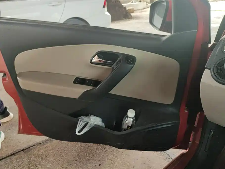 Polo 1.4 L Auto Comfort