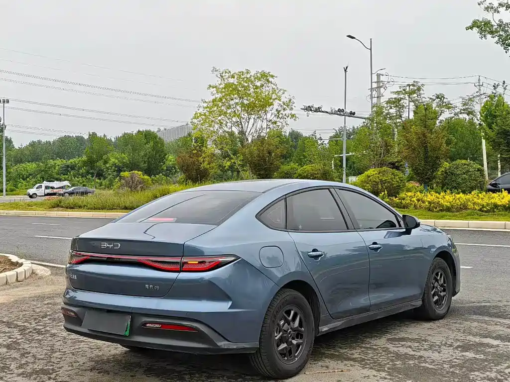 Seal 05 DM-i 海豹05 DM-i 2026款 DM-i 128 KM豪华型