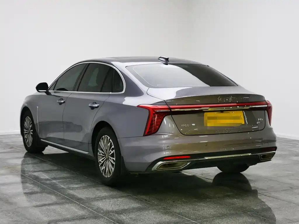 Hongqi H5 1.5 T DCT Connected Flagship Charm