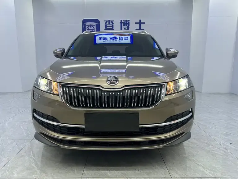 Skoda Karoq TSI280 Premium