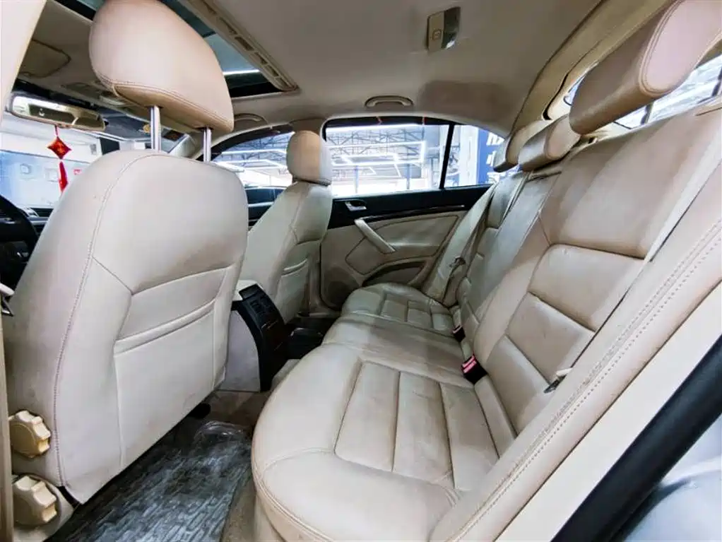 Octavia 明锐 2010款 1.4 TSI DSG逸俊版