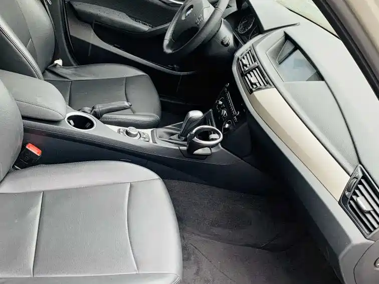 BMW 2 Series (Import) 218 i Convertible Coupe