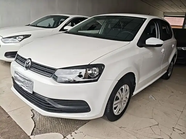 Volkswagen Polo 1.4 L Manual Style