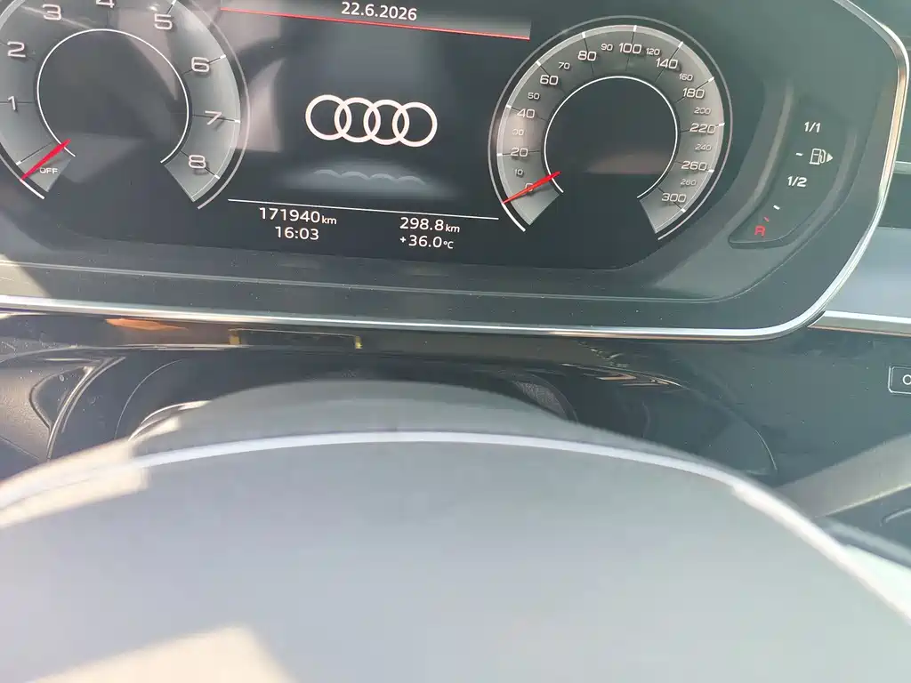 Audi A8 A8 L 50 TFSI quattro Comfort Collector