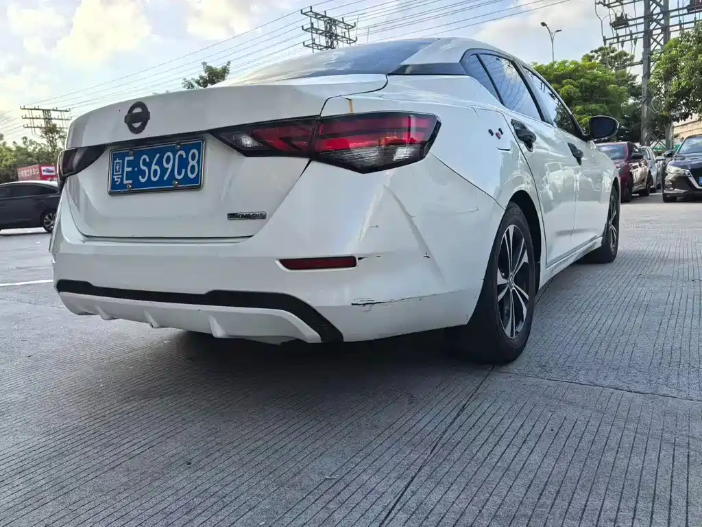 Sylphy 1.6 L XL CVT Joy