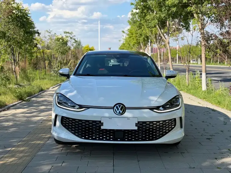 Volkswagen Lamando Lamando L 280 TSI DSG Spicy Cool