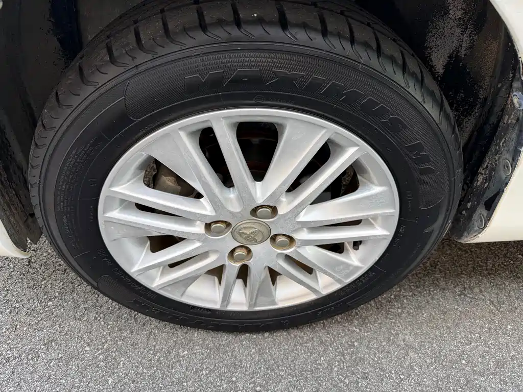 Vios 1.5 L Auto Smart Premium Stellar