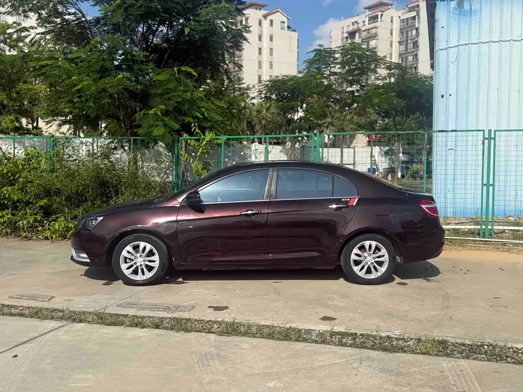 Emgrand Sedan 1.5 L CVT Upward