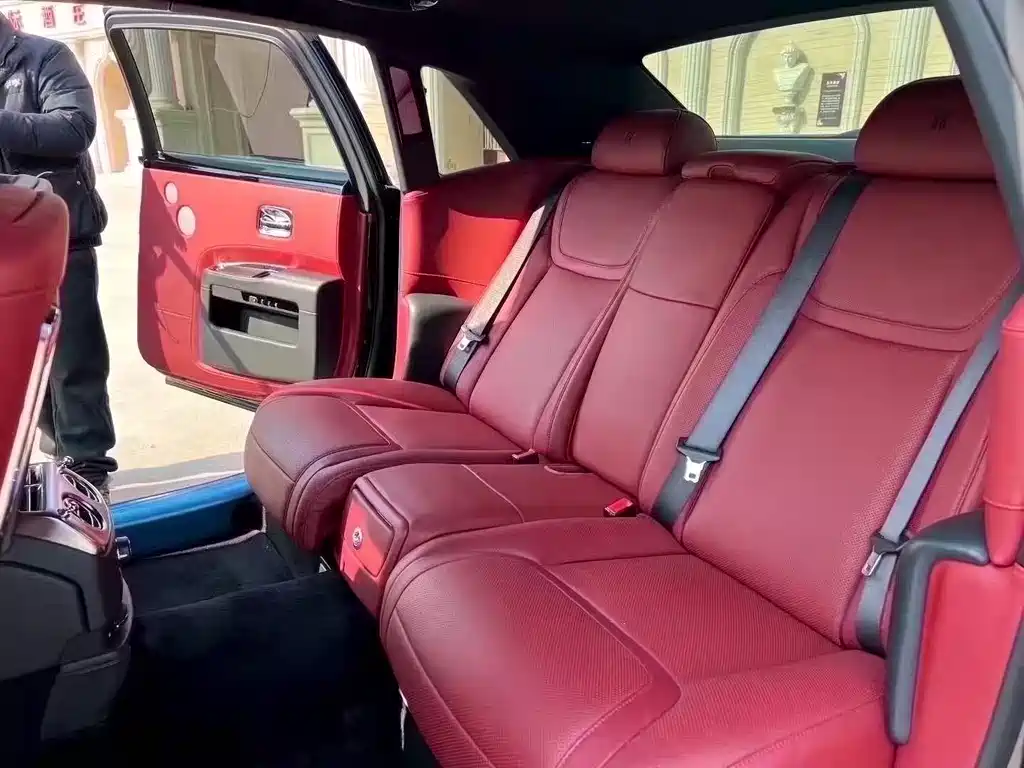 Ghost 6.6 T LWB Range