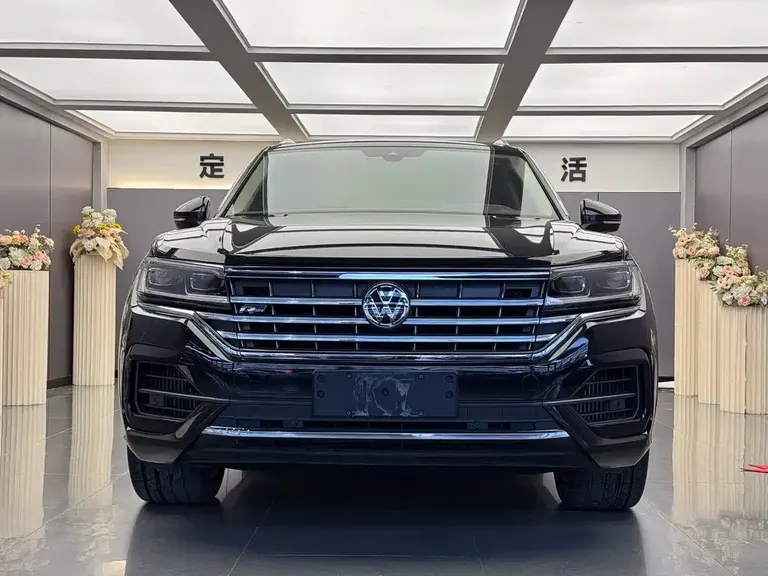 Volkswagen Touareg 3.0 TSI Sharp Edge CN-VI