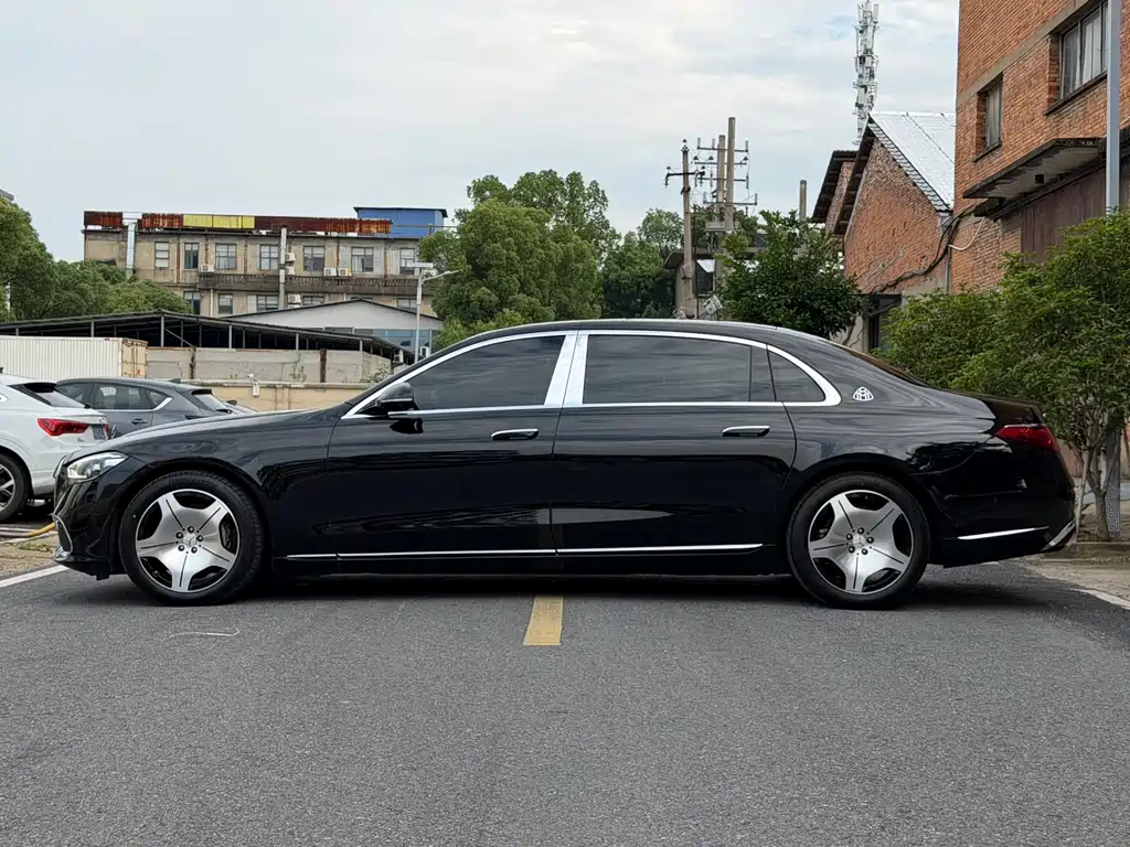 Maybach S-Class S 480 4 MATIC