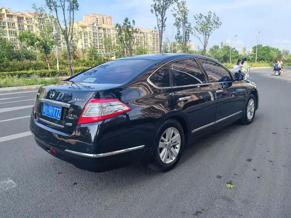 Teana 天籁 2011款 2.5 L XL-NAVI智领版