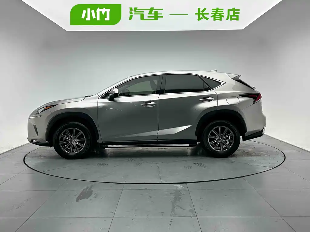 Lexus NX 200 FWD Sharp Travel CN-V
