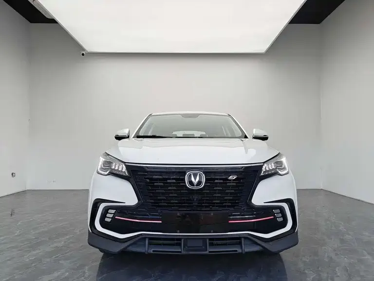 Changan CS85 Coupe 1.5 T DCT Luxury