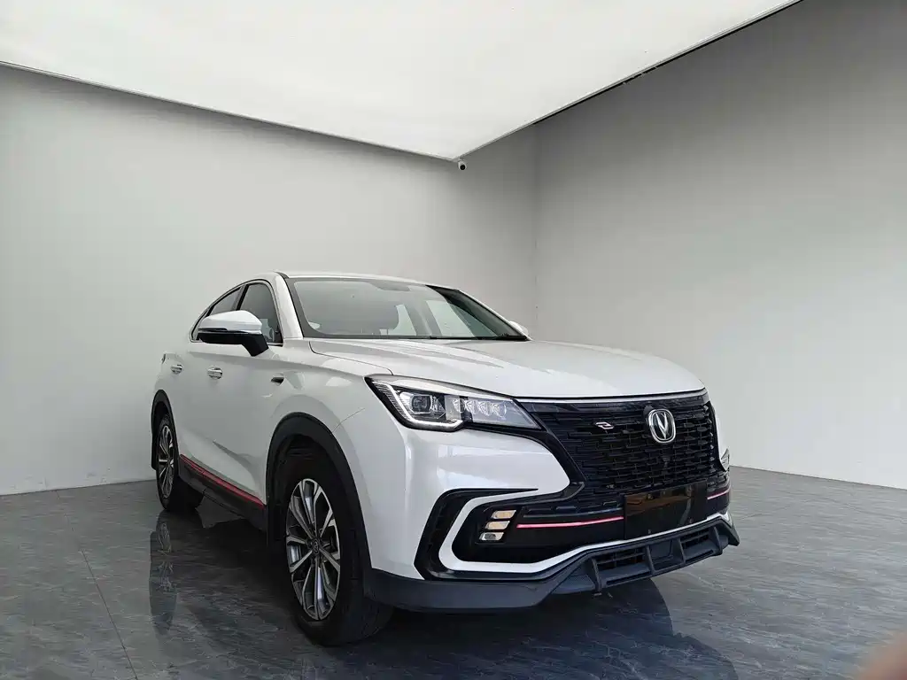 Changan CS85 Coupe 1.5 T DCT Luxury
