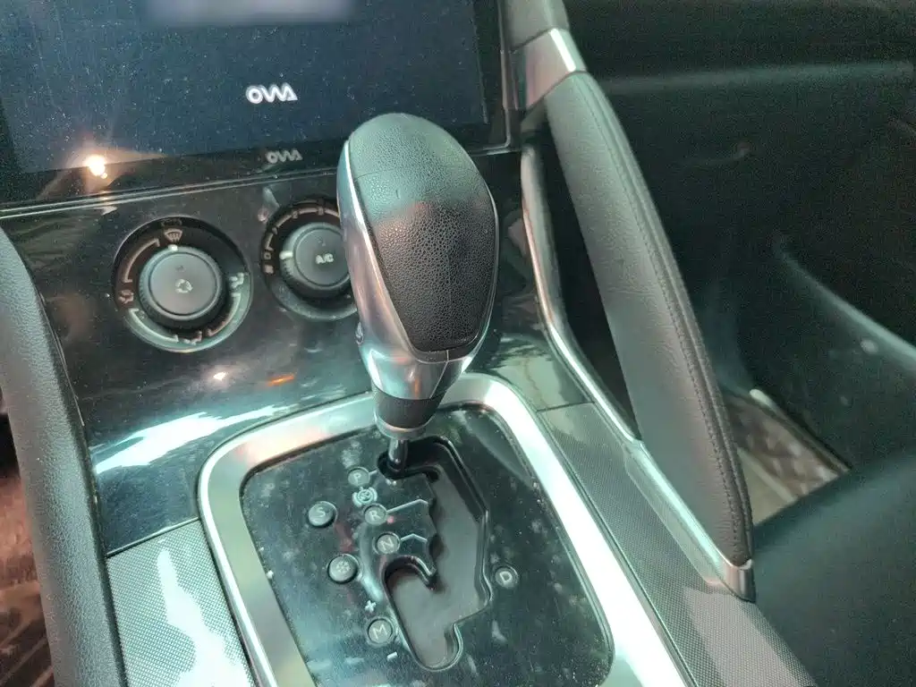 Peugeot 3008 2.0 L Auto Classic