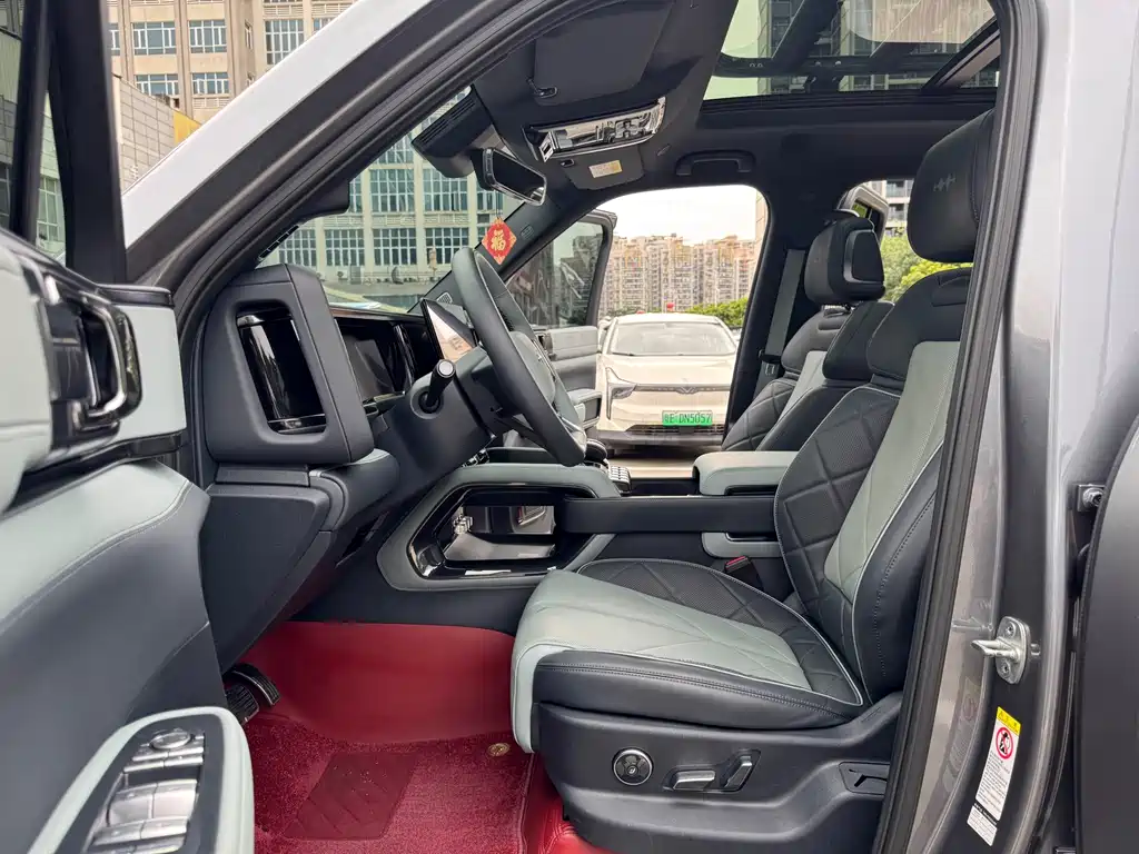 Leopard 5 Navigator