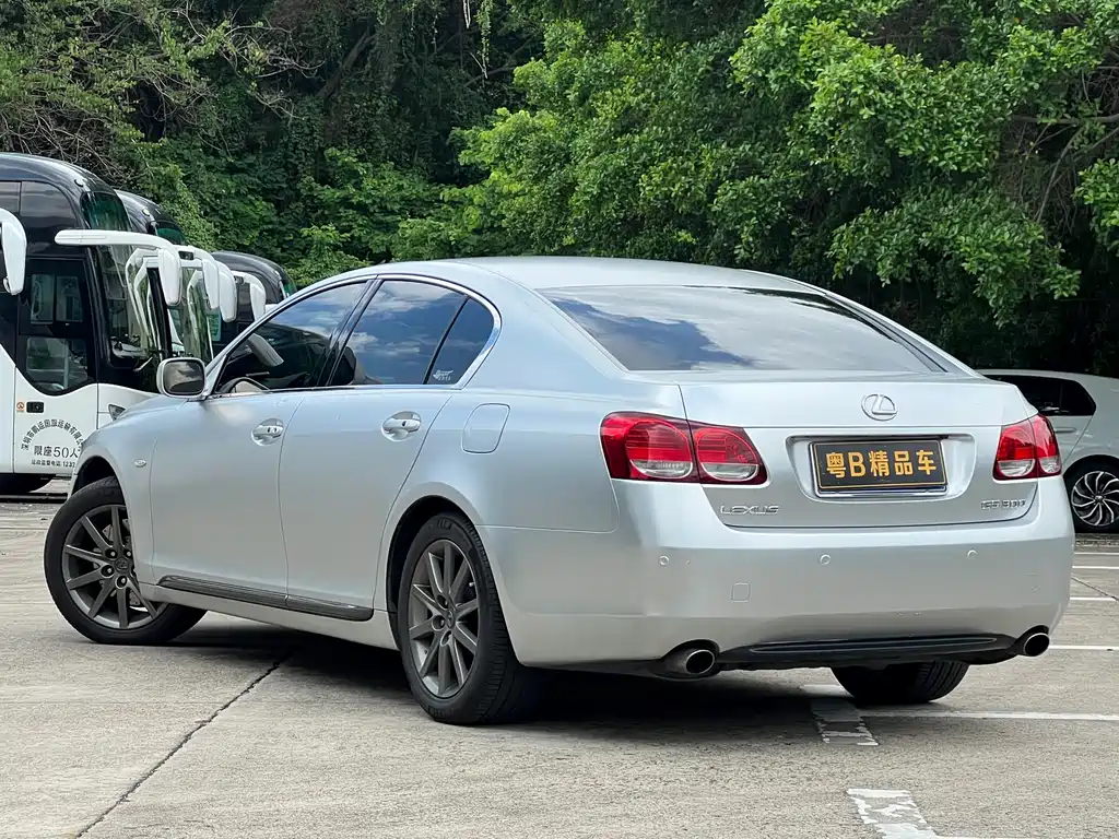 Lexus GS 300