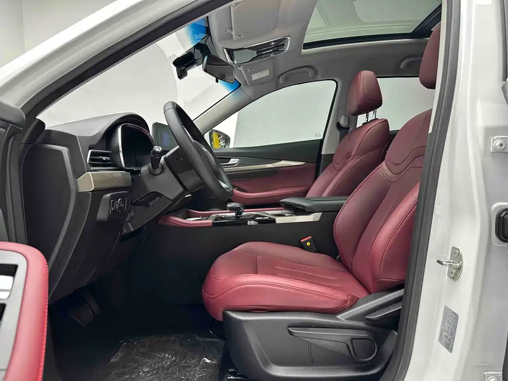 Jetour X70 1.5 T DCT Glory PRO 7-seat