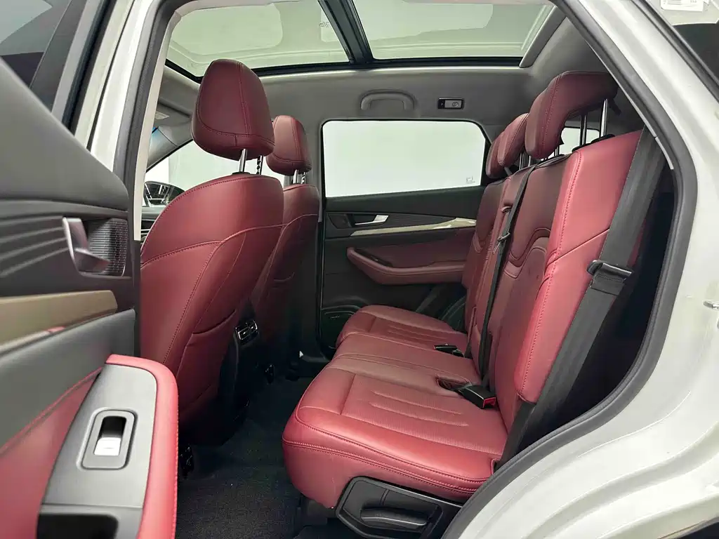 Jetour X70 1.5 T DCT Glory PRO 7-seat