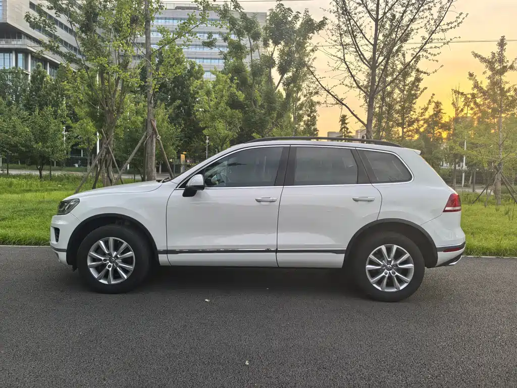 Touareg 3.0 TSI Shine Cross