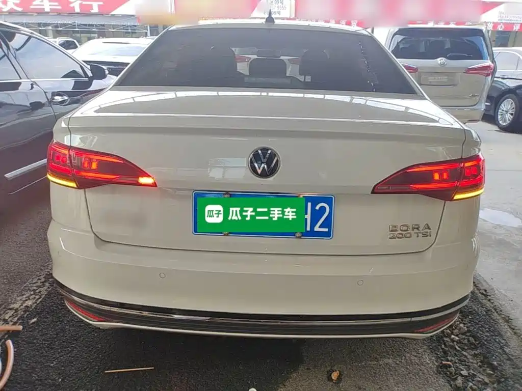 Bora 200 TSI DSG Joy Travel
