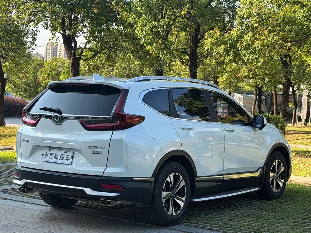 Honda CR-V 240 TURBO CVT 2 WD Style