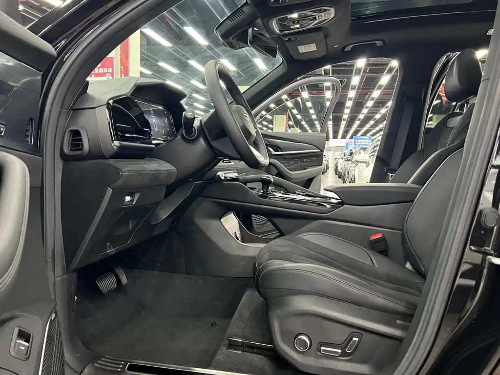Xingyue L 2.0 TD High Power Auto 2 WD Skyline