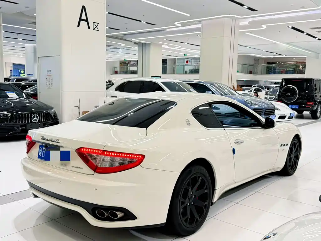 GranTurismo GranTurismo 2016款 4.2 L 自动