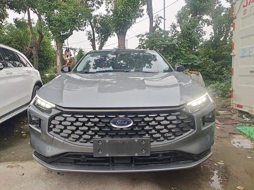 Mondeo Facelift EcoBoost 245 Luxury