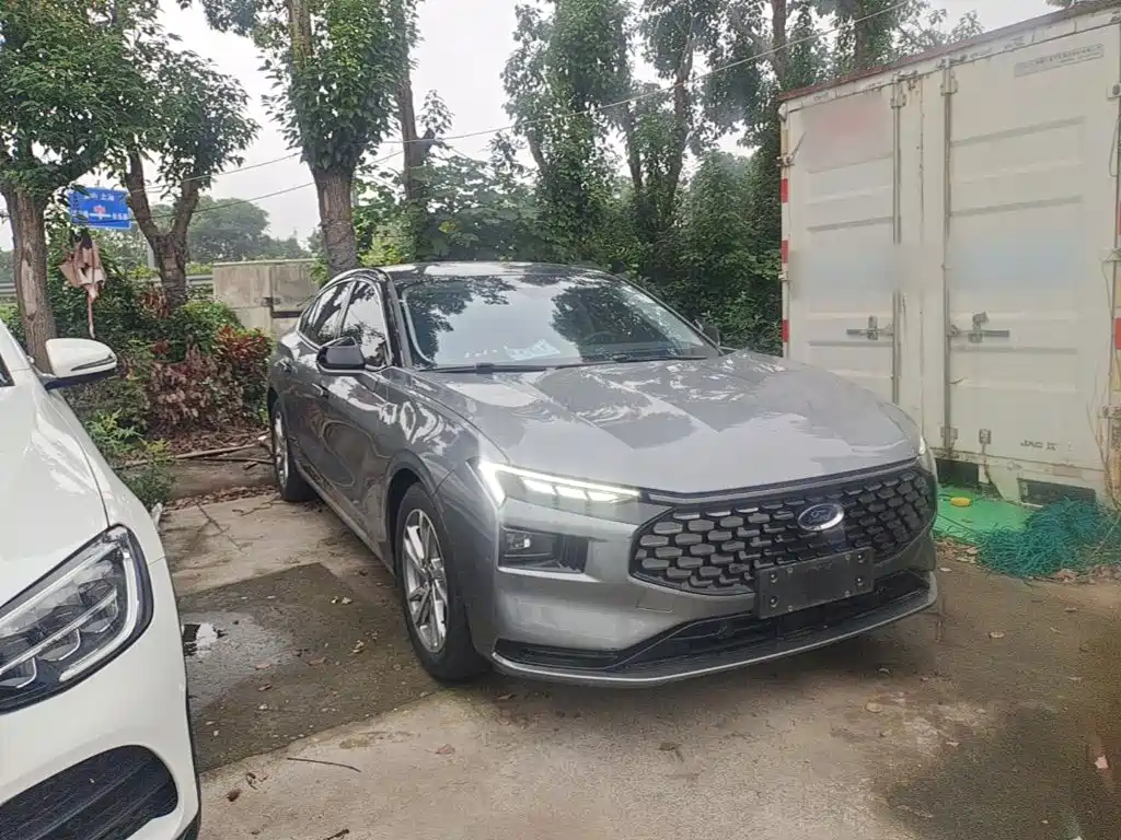 Mondeo Facelift EcoBoost 245 Luxury
