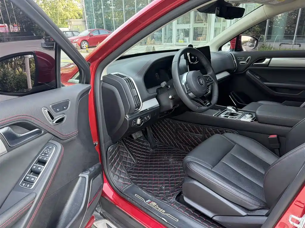 Tang NEV DM 2.0 T Full-time 4 WD Connected Creative Enjoyment 7-seat CN-V