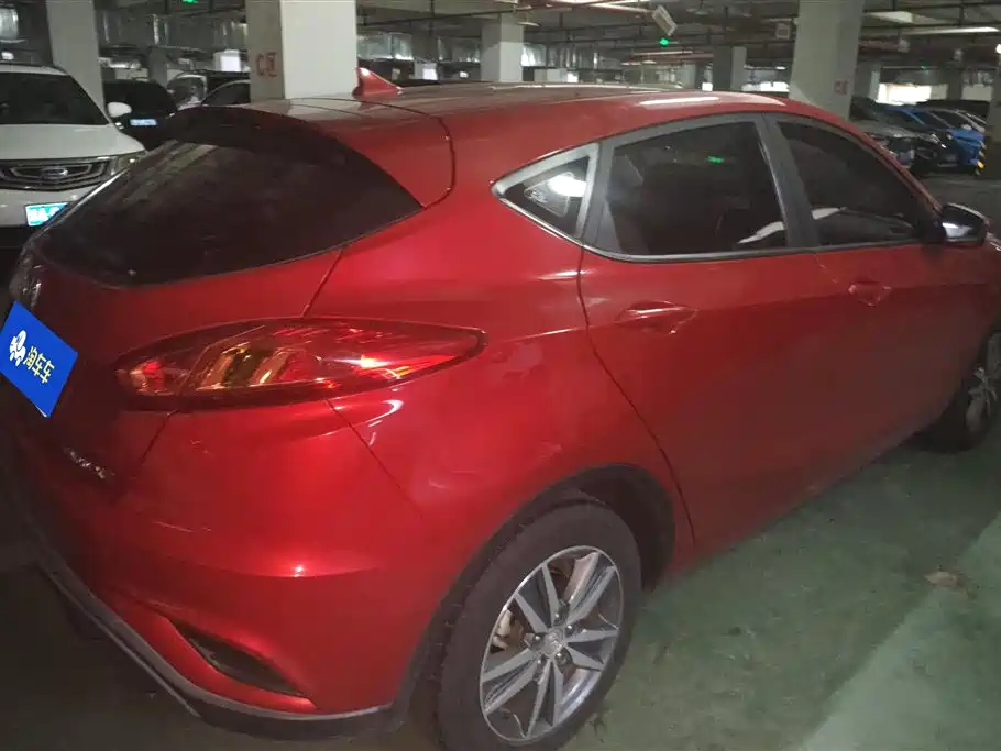 Eado XT 1.6 L Manual Handsome Cool