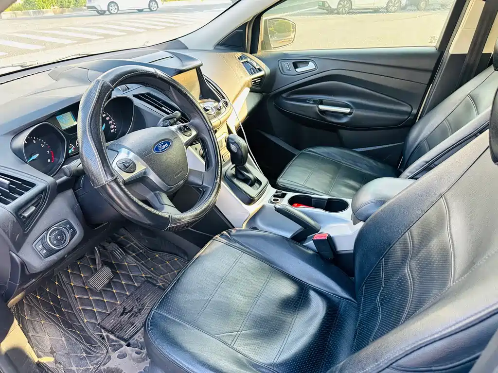Kuga 1.5 L GTDi 2 WD Comfort