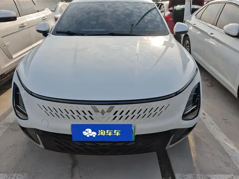 Wuling Starlight 70 Standard