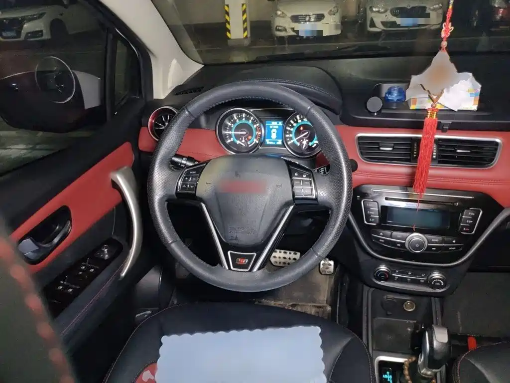 Haval H1 哈弗H1 2015款 1.5 L AMT都市型