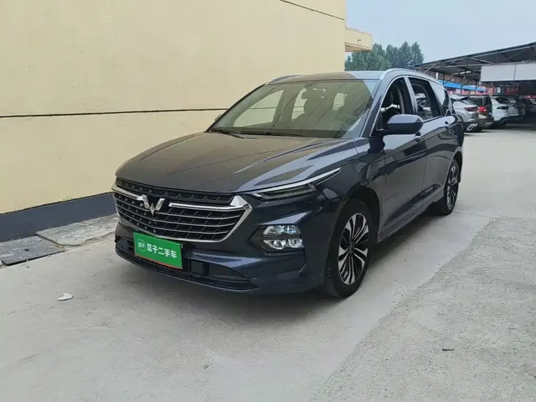 Wuling Victory 1.5 T CVT Flagship
