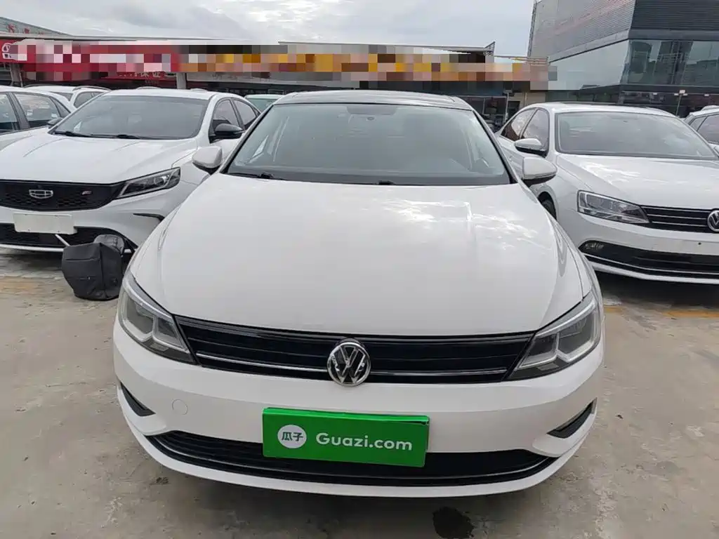 Lamando 280 TSI DSG Comfort