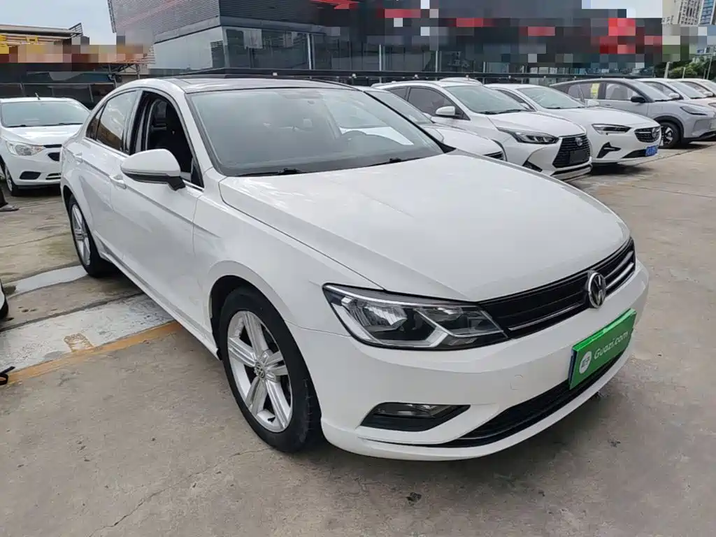 Lamando 280 TSI DSG Comfort