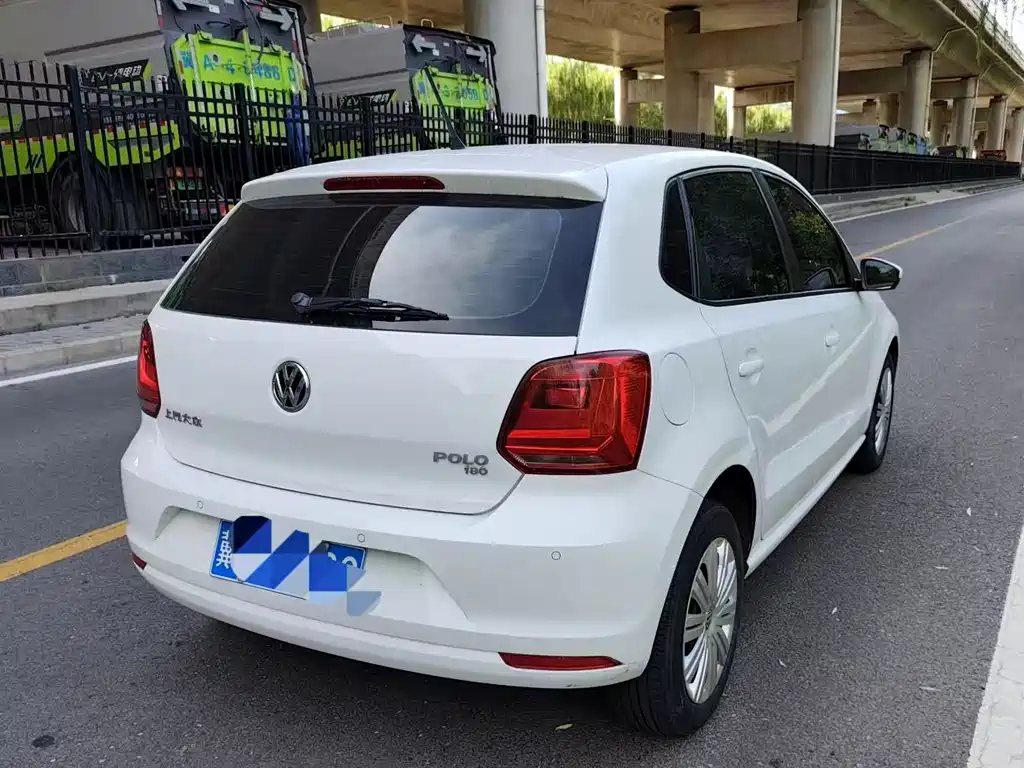 Polo 1.5 L Auto Safe Enjoyment