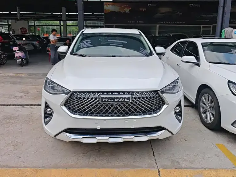 Haval F7 1.5 T 2 WD i Show