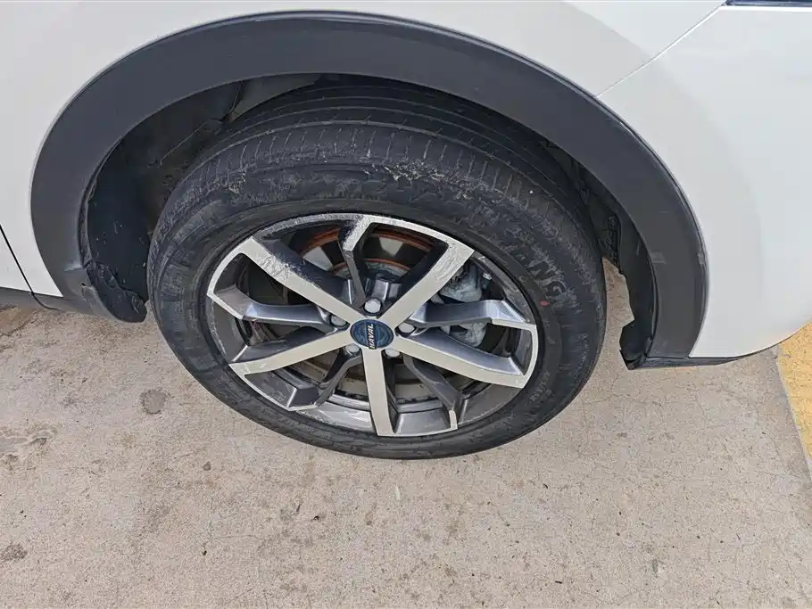 Haval F7 1.5 T 2 WD i Show