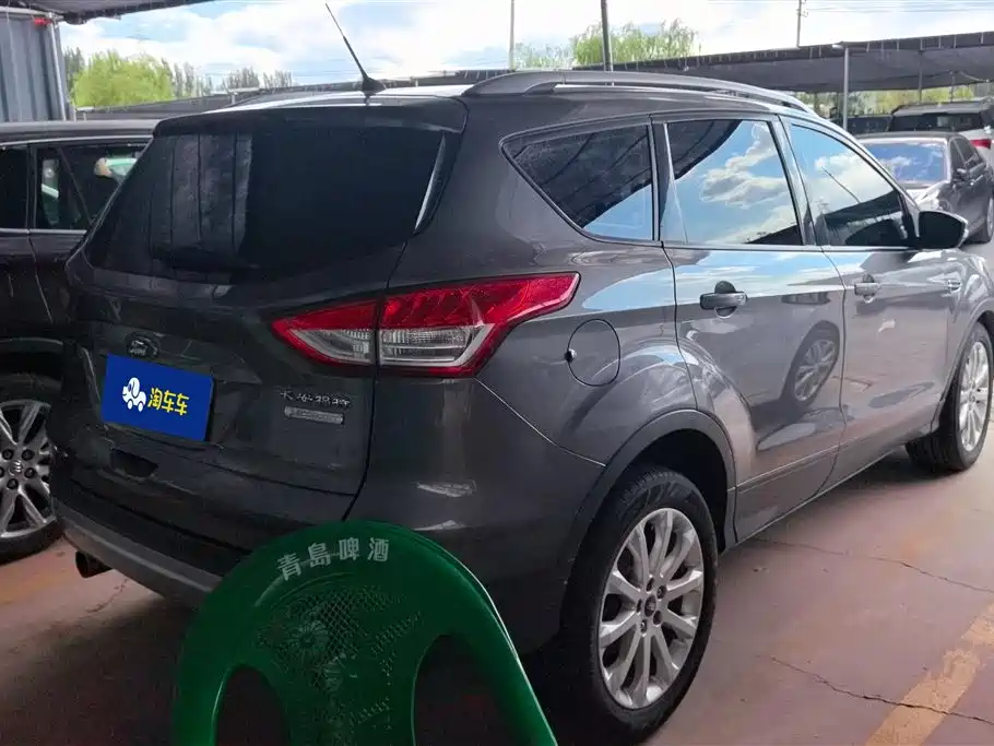 Kuga 1.6 L GTDi 2 WD Comfort