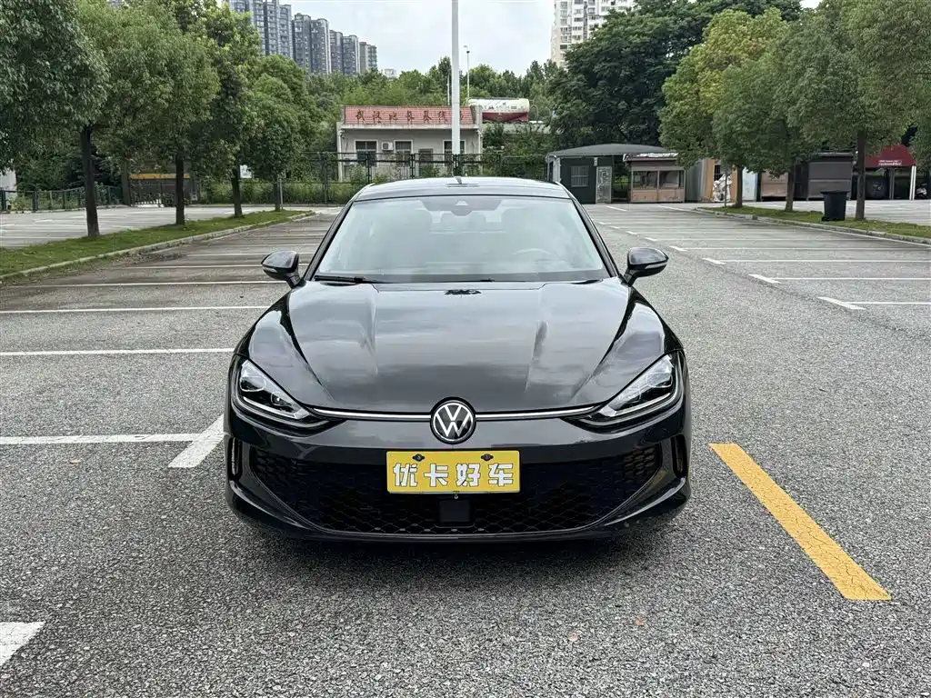 Lamando Lamando L 280 TSI DSG Dazzle Hot